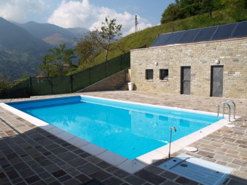 Gemeinschafts-Pool